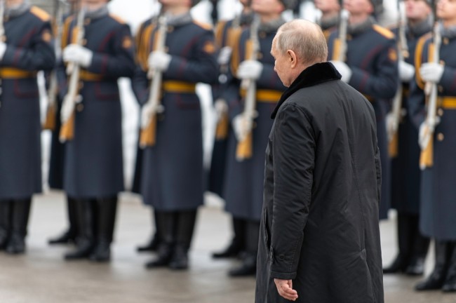 Putin memperingatkan pasukan Barat di Ukraina bisa menjadi "target kehancuran"