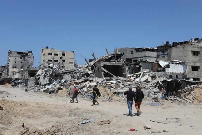 Puluhan tewas saat Israel mendorong lebih dalam ke Kota Gaza