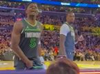 Pemain Minnesota Timberwolves didenda $ 50.000 karena mengatakan "d**k saya lebih besar dari Anda"