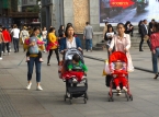 Populasi China menurun lagi karena tingkat kelahiran mencapai rekor terendah