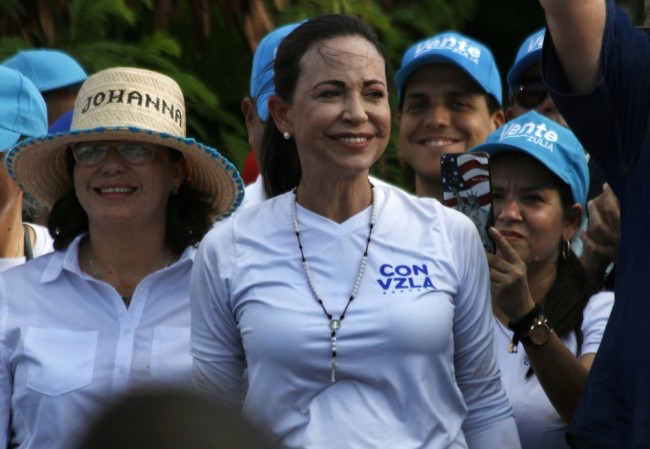 Machado Venezuela Bersembunyi: Aman tetapi Tidak Dapat Menghadiri Upacara Hadiah Nobel Perdamaian, Kata Institut