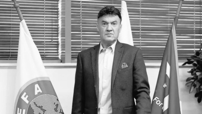 Borislav Mihaylov, pahlawan Piala Dunia 1994 dan mantan Presiden Persatuan Sepak Bola Bulgaria, meninggal pada usia 63 tahun