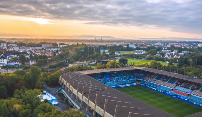 Strasbourg menunjuk mantan manajer Wolves Gary O'Neil untuk menggantikan Rosenior