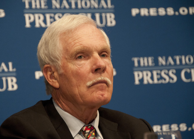 Pendiri CNN dan penemu berita 24 jam Ted Turner meninggal pada usia 87 tahun