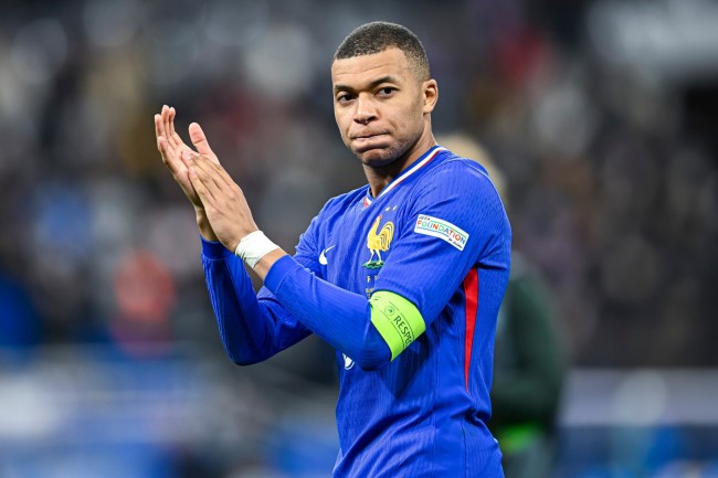 Petugas polisi Prancis dijatuhi sanksi pensiun dini setelah menerima sumbangan € 60.300 dari Kylian Mbappé