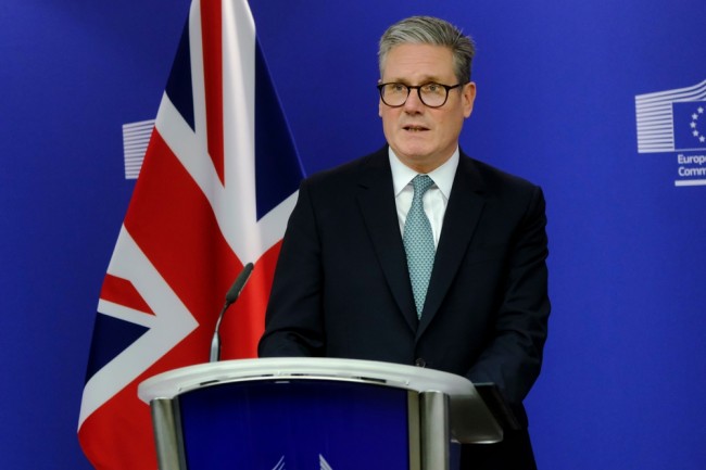 Eksportir Inggris Berjuang Setelah Brexit: Starmer Didesak untuk Mengupayakan Hubungan Perdagangan Uni Eropa yang Lebih Erat Karena "Kebutuhan Strategis"