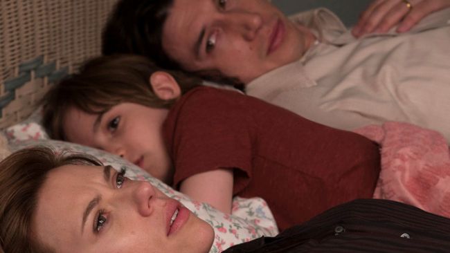 Adam Driver dan Scarlett Johansson digunakan untuk mengusir serigala