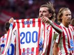 Antoine Griezmann menjadi pemain Atl&eacute;tico de Madrid pertama yang mencetak 200 gol saat mengalahkan Frankfurt 5-1