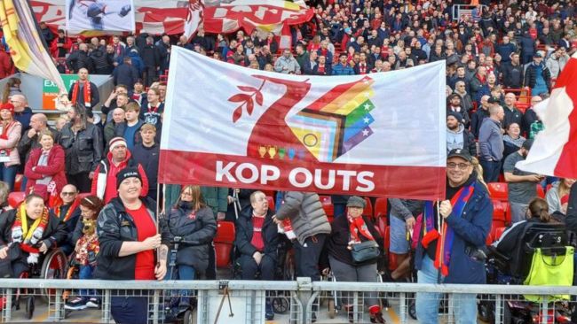Kemitraan baru Liverpool dengan pemerintah Maladewa memicu reaksi dari kelompok penggemar LGBT+
