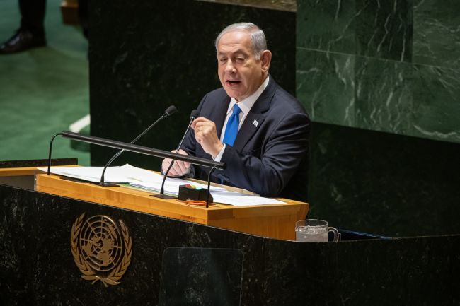 Netanyahu memperingatkan gencatan senjata Gaza akan berakhir jika sandera tidak dibebaskan pada Sabtu siang