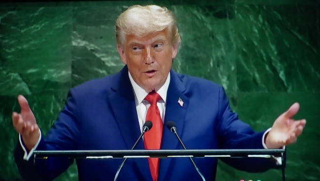 Trump di Gaza: "Perang sudah berakhir"