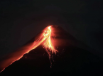 Filipina evakuasi ribuan orang setelah Gunung Berapi Mayon bergejolak lagi
