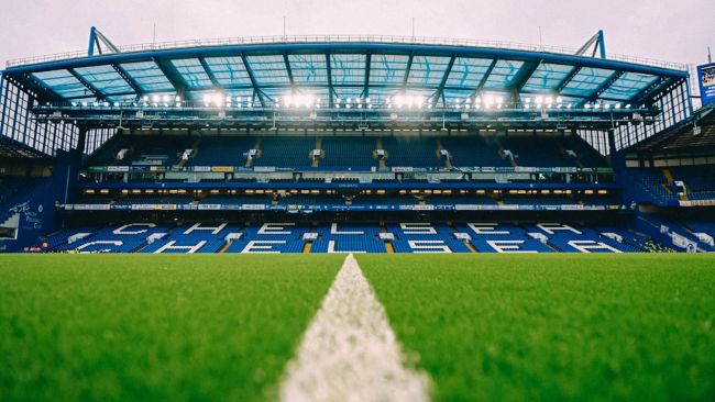 Liga Premier menjatuhkan denda bersejarah pada Chelsea, tetapi dikurangi oleh pelaporan diri sukarela klub