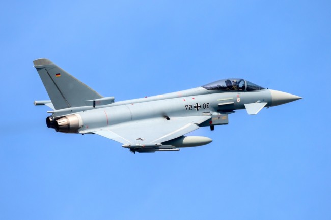 NATO mengacak jet tempur menyusul pelanggaran drone terdalam ke Rumania (lebih dari 100 km ke pedalaman)