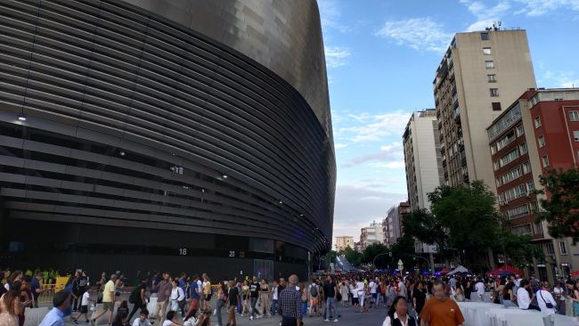 Masalah Real Madrid dengan stadion baru Santiago Bernabéu berlanjut