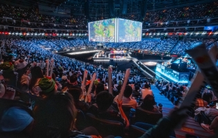 Worlds 2025: T1 meraih tiket grand final keempat berturut-turut, akan menghadapi KT Rolster