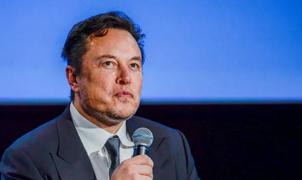Elon Musk memberitahu pengiklan untuk 'f **k yourself'