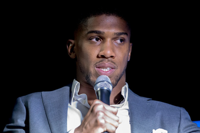 Anthony Joshua mengkonfirmasi pertarungan comeback pada bulan Juli, dan akan menghadapi Tyson Fury pada bulan November