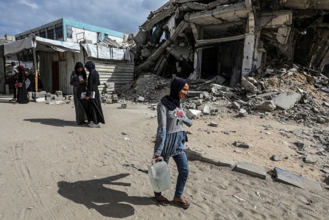 Bentrokan di dekat lokasi bantuan Gaza mengakibatkan banyak korban jiwa