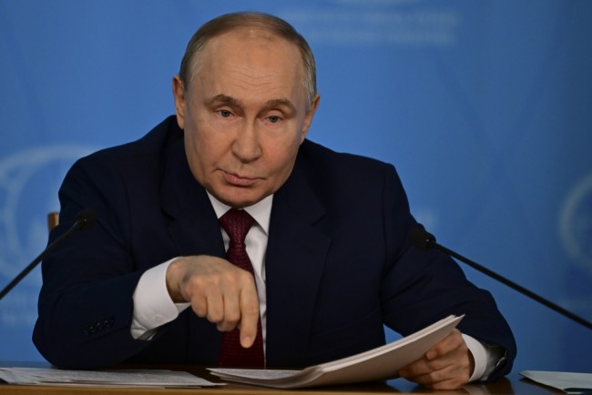 Putin mengisyaratkan Rusia dapat mempertimbangkan pertukaran wilayah dalam pembicaraan Ukraina: "Pertukaran sebagian wilayah"