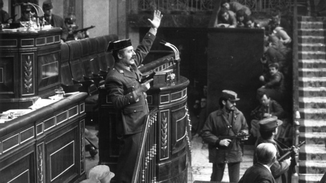 Spanyol akan mendeklasifikasi file tentang upaya kudeta 1981