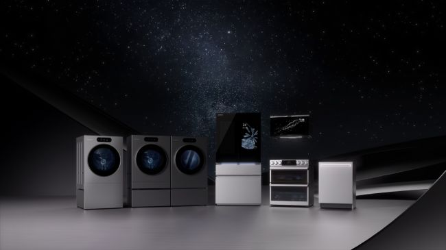 Jajaran kitchen Signature LG mencakup oven dengan kamera dan AI yang membantu Anda memasak