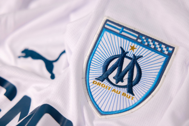 Olympique Marseille memaksa pemain untuk menginap di tempat latihan, melanggar Kode Perburuhan dan bentuk pelecehan