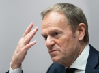 Tusk memperingatkan perselisihan Greenland dapat membebani persatuan NATO: "Saya sangat khawatir"
