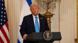 Trump menjanjikan lebih banyak dukungan defensif untuk Ukraina